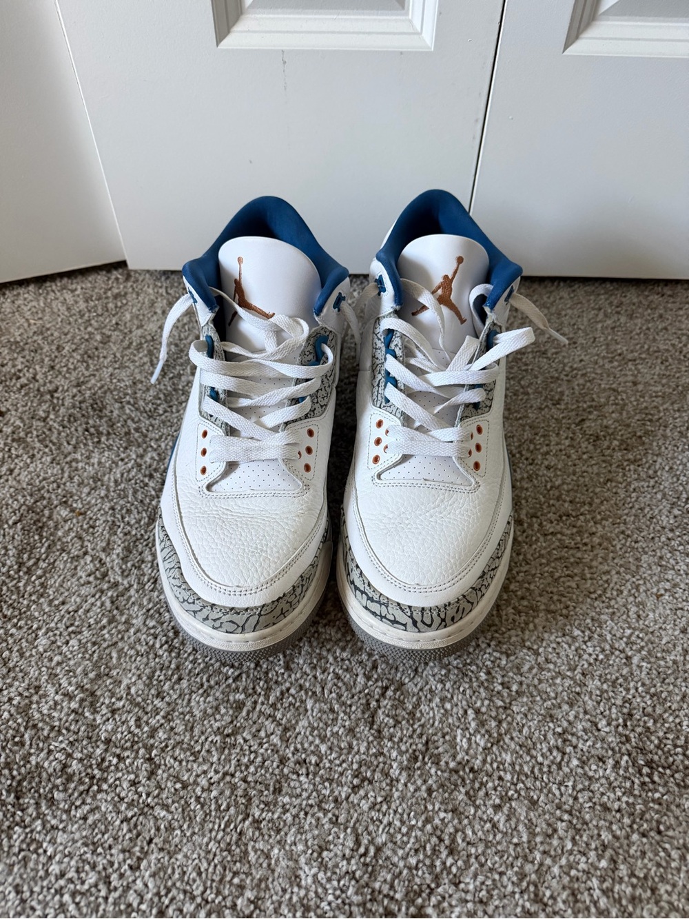 Jordan Kids White, Blue & Gold Retro Basketball Sneakers